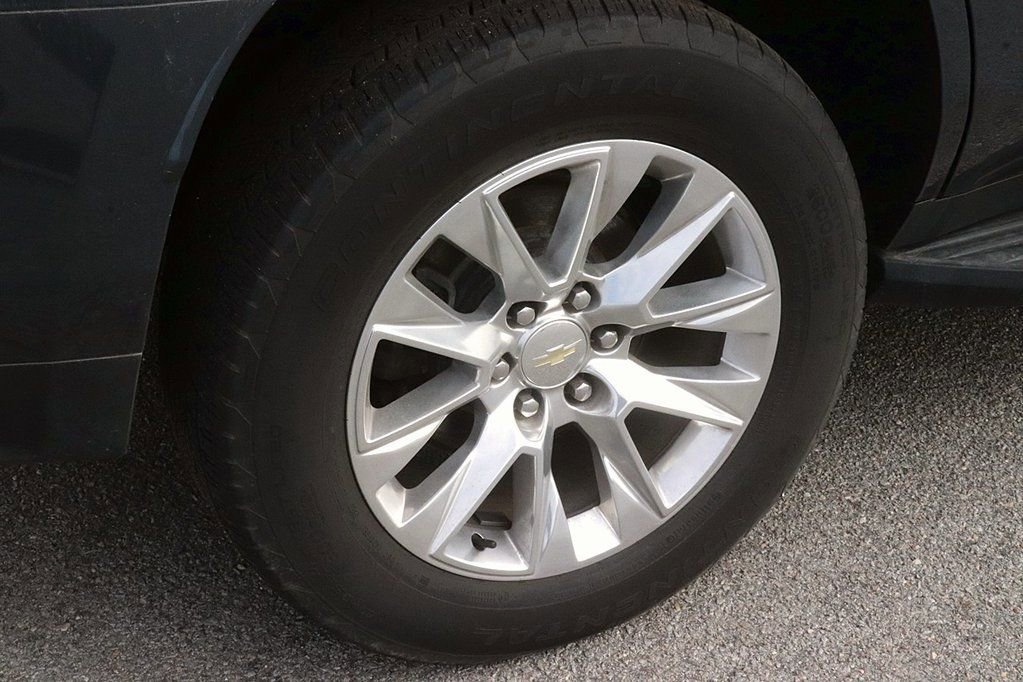 Used 2021 Chevrolet Tahoe Premier w/ Premium Package AWD/4WD image 8