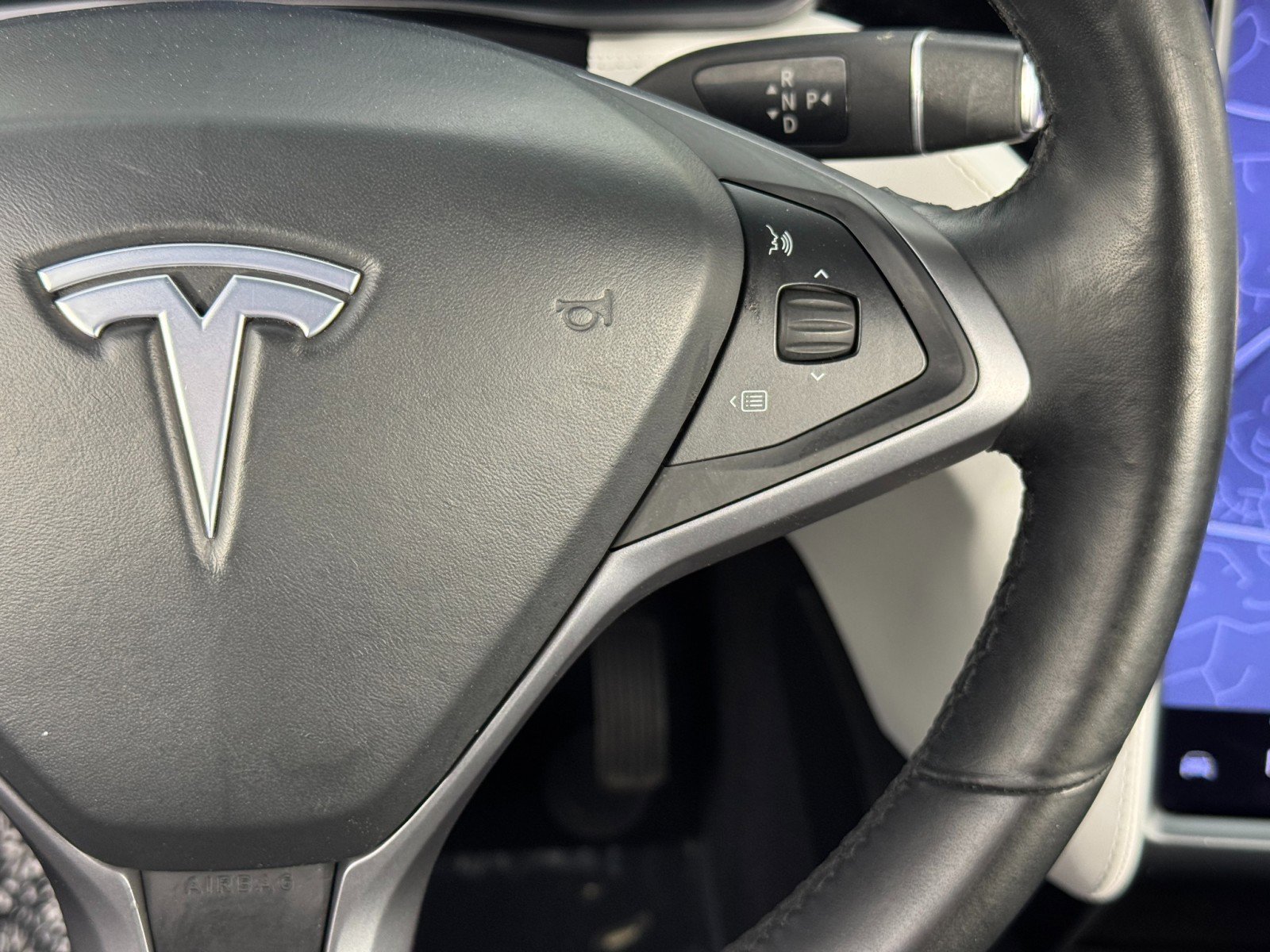 Used 2019 Tesla Model X 75D image 19