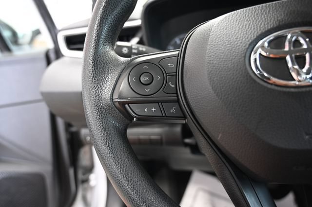 Used 2023 Toyota Corolla LE FWD image 23