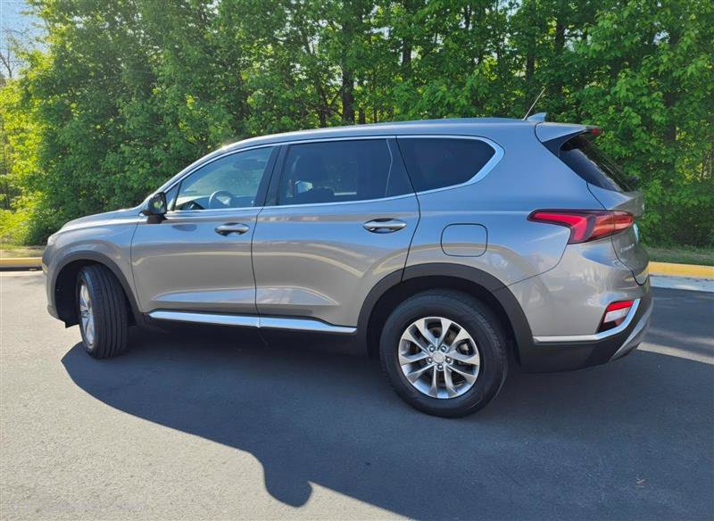 Used 2019 Hyundai Santa Fe SE AWD/4WD image 12