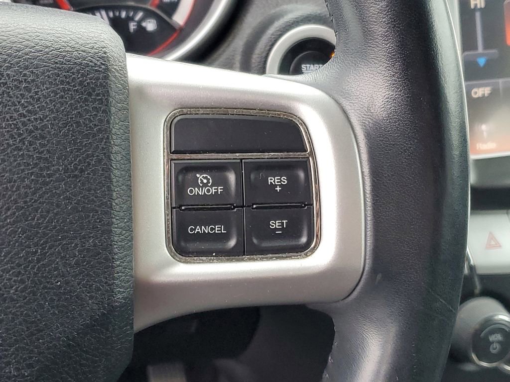 Used 2014 Dodge Journey SXT w/ Quick Order Package 22C FWD image 15