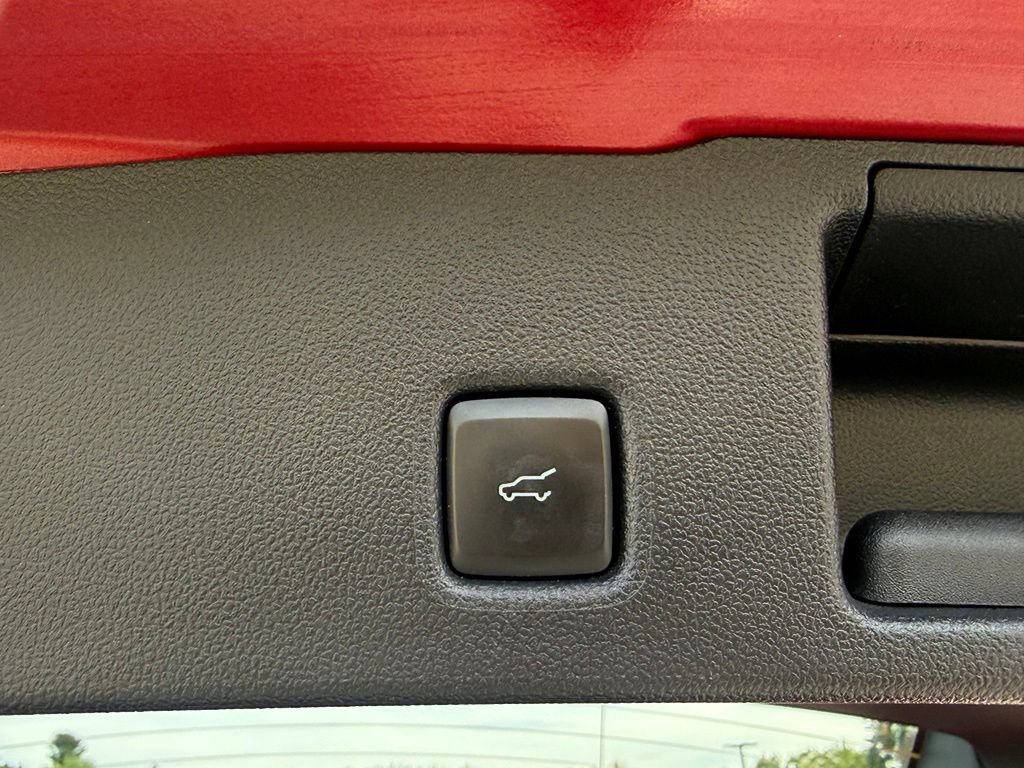 Used 2020 Ford Escape SEL AWD/4WD image 26