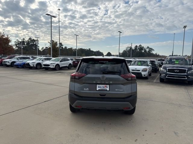 Certified 2023 Nissan Rogue SV image 61