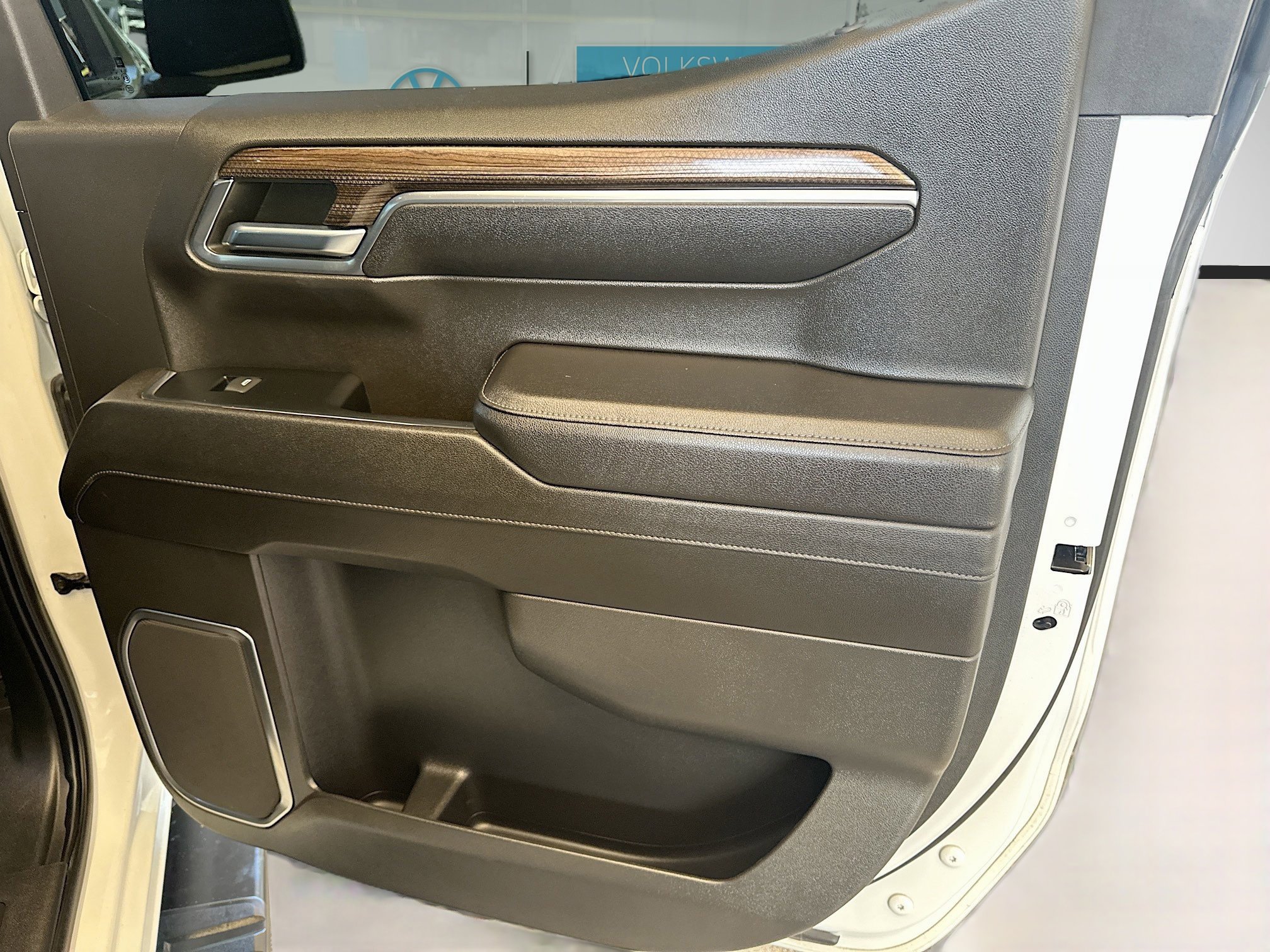 Used 2023 Chevrolet Silverado 1500 RST w/ Convenience Package II image 29