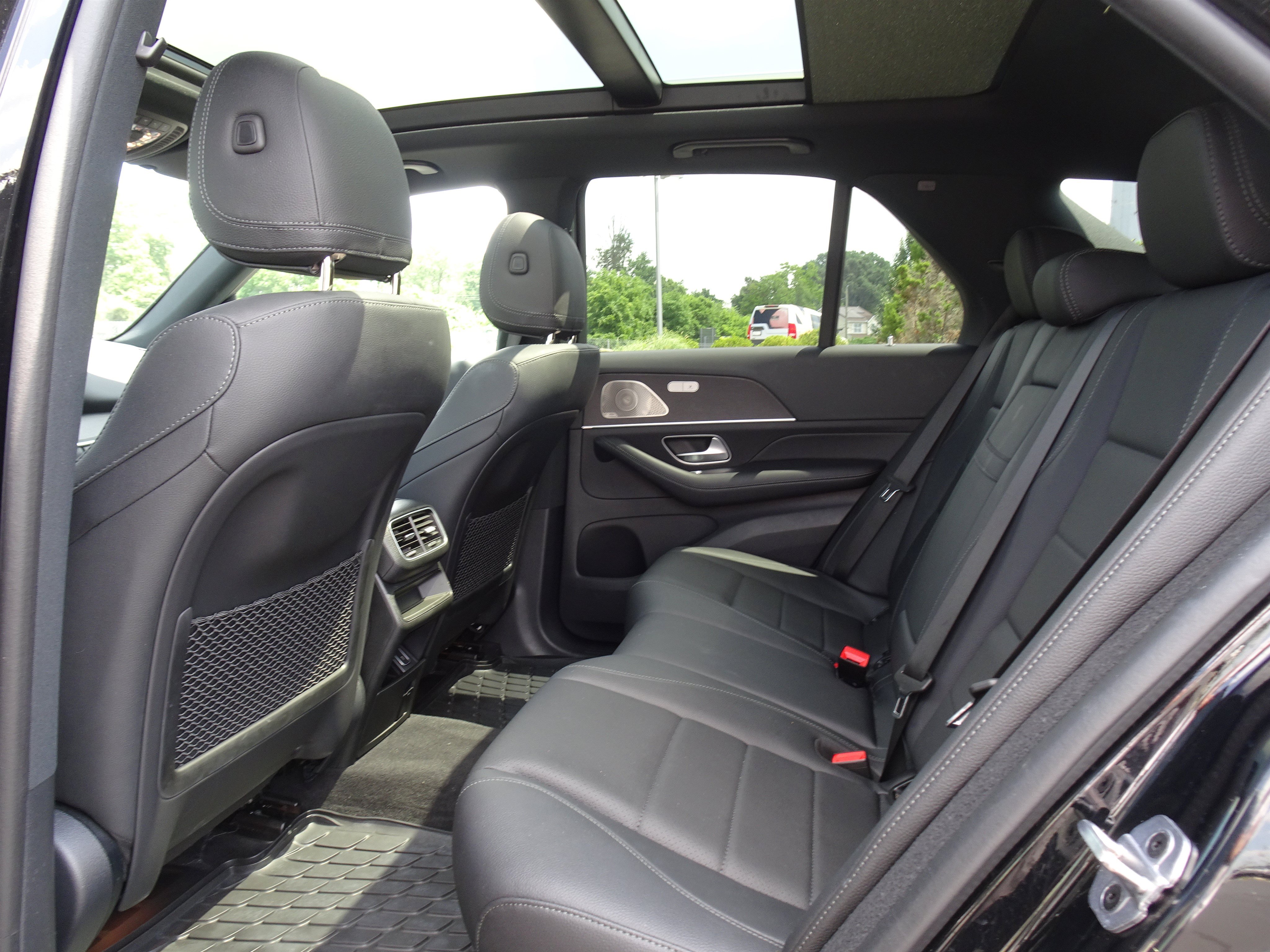 Used 2023 Mercedes-Benz GLE 350 4MATIC image 18
