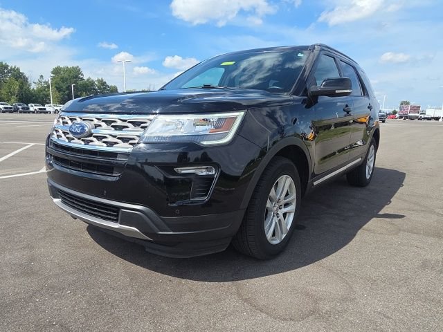 Used 2018 Ford Explorer XLT w/ Equipment Group 202A AWD/4WD video 2