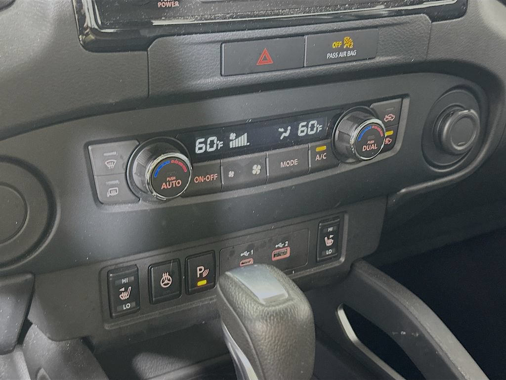 Used 2022 Nissan Frontier SV RWD image 14