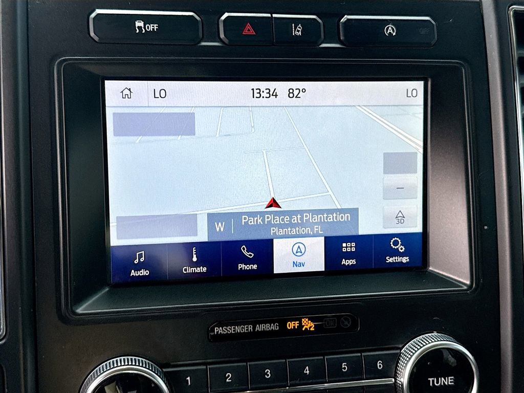 Used 2020 Ford Expedition Limited image 14