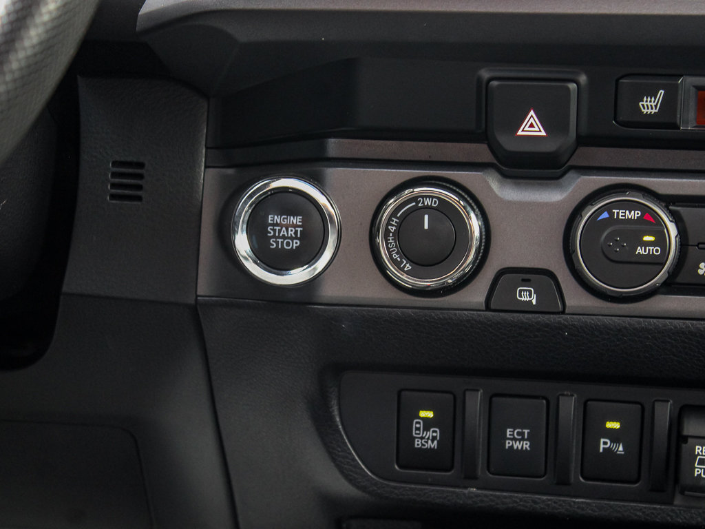 Used 2023 Toyota Tacoma TRD Off-Road w/ TRD Premium Off Road Package AWD/4WD image 34