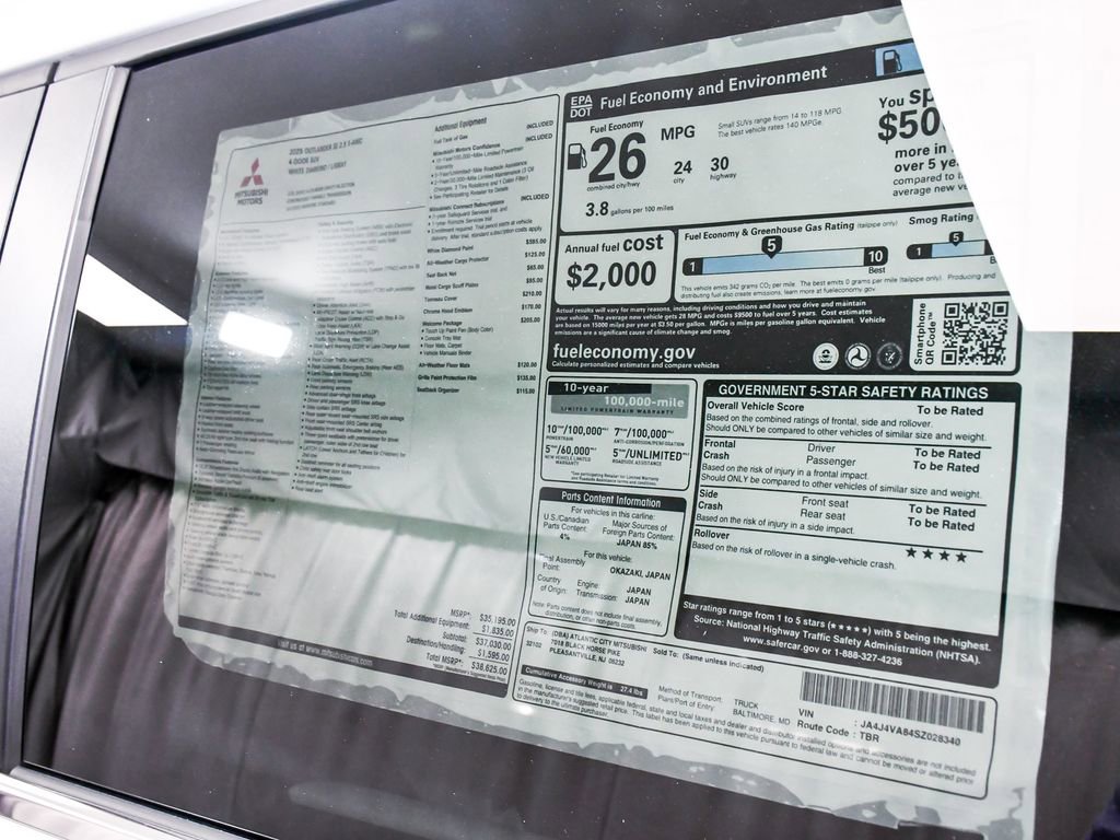 Used 2025 Mitsubishi Outlander SE image 89