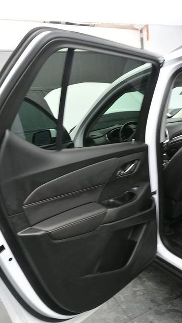 Used 2020 Chevrolet Traverse LT AWD/4WD image 12