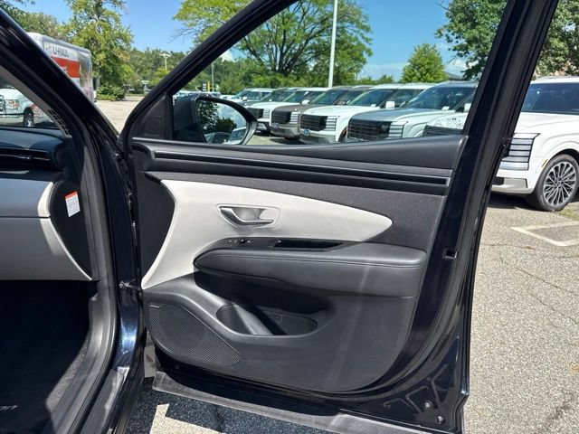 Used 2024 Hyundai Tucson Limited AWD/4WD image 35
