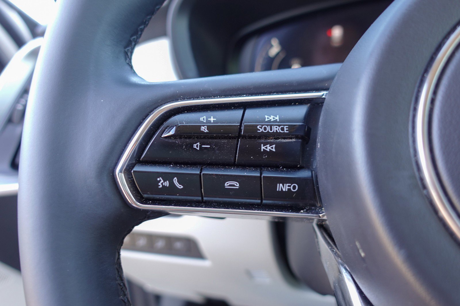 Certified 2024 MAZDA CX-90 Plug-In Hybrid w/ Premium Plus image 14