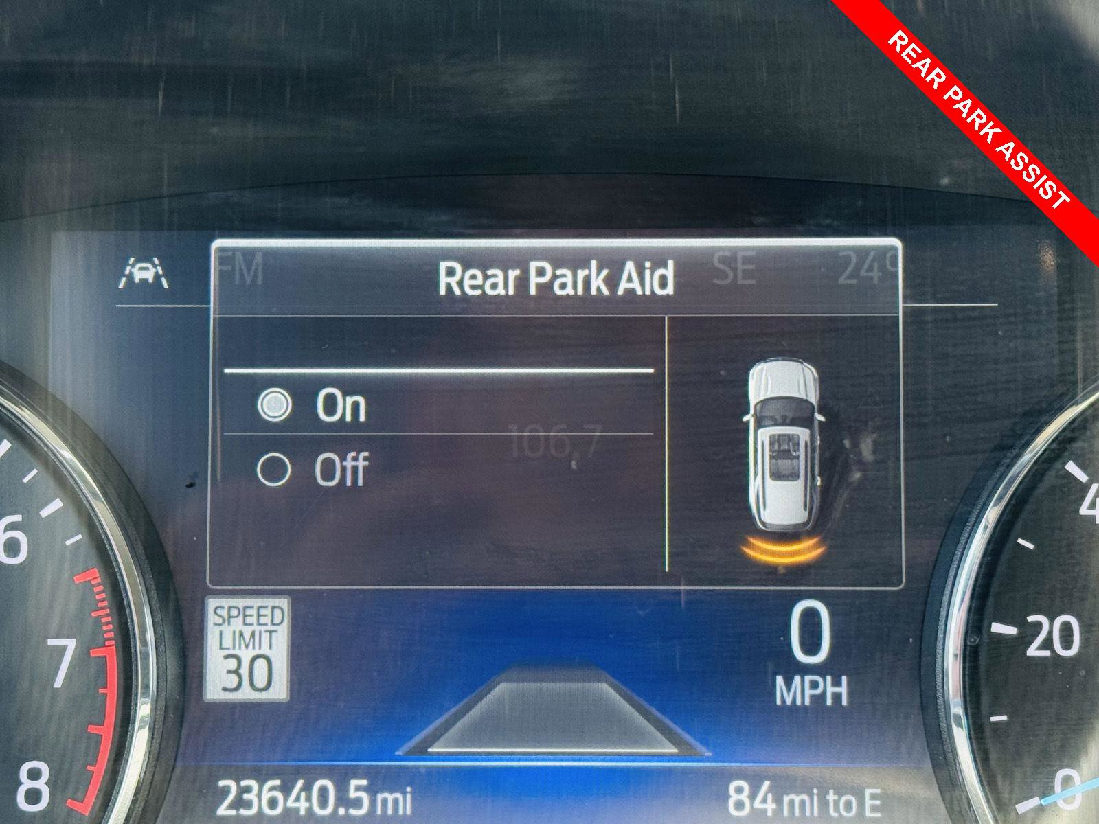Used 2023 Ford Explorer XLT w/ Equipment Group 202A AWD/4WD image 10