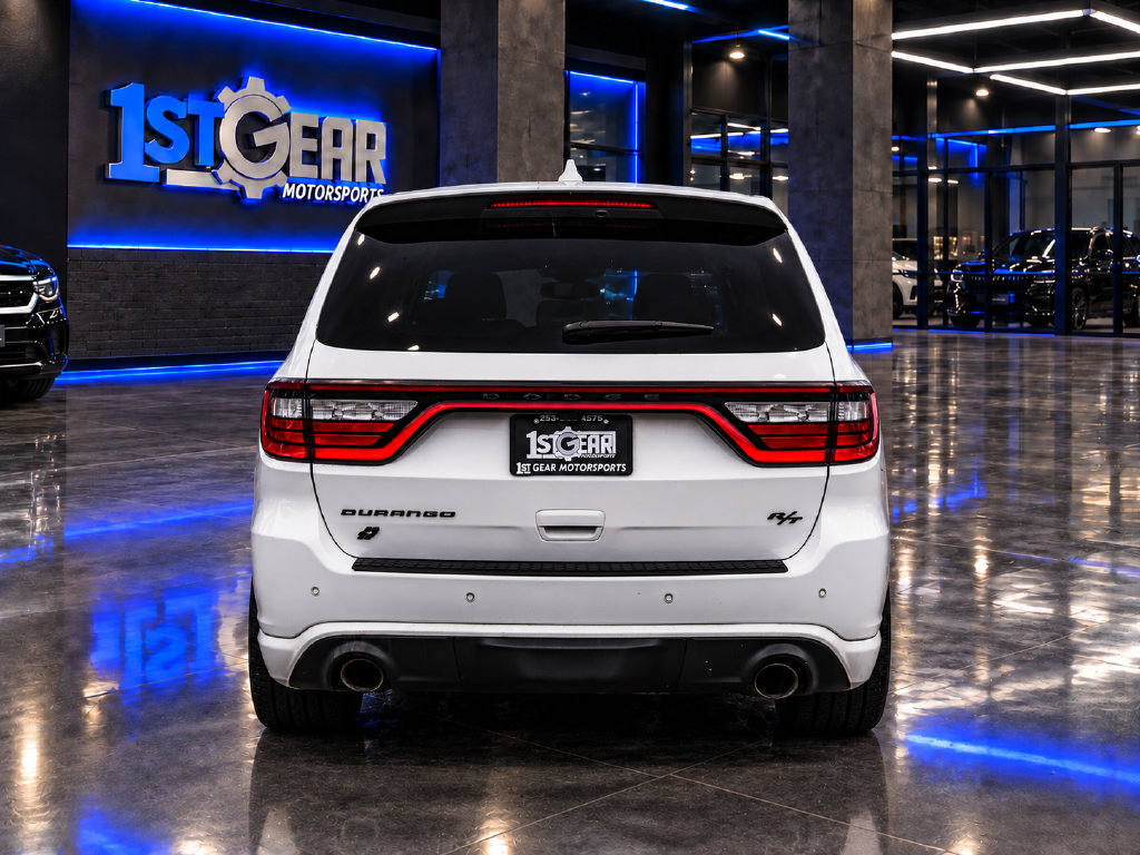 Used 2022 Dodge Durango R/T w/ Tow 'N Go Group AWD/4WD image 7