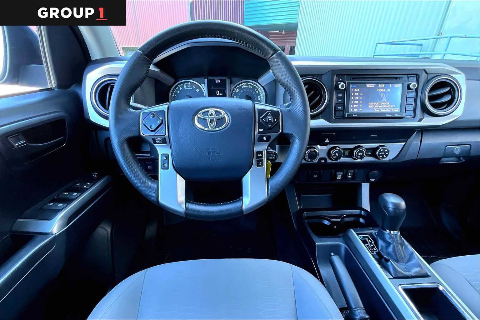 Used 2019 Toyota Tacoma SR5 AWD/4WD image 6