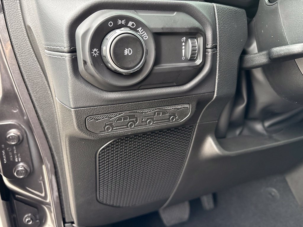 New 2027 Jeep Wrangler Unlimited Sahara AWD/4WD image 11