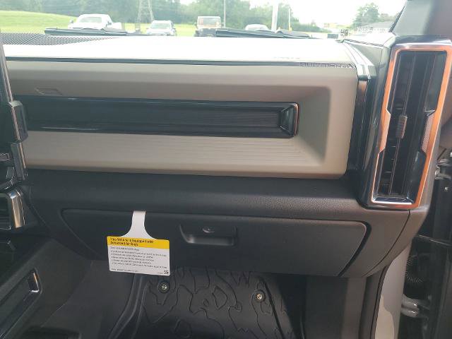 New 2026 GMC Hummer EV SUV w/ LPO, Dark Essentials Package image 34