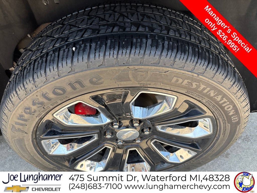 Used 2016 Cadillac Escalade Platinum AWD/4WD image 11