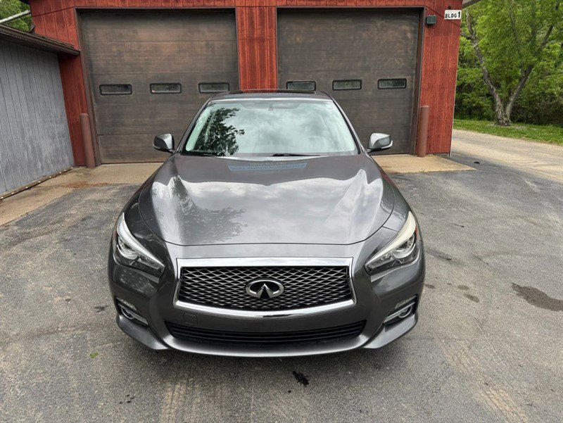 Used 2015 INFINITI Q50 Premium w/ Navigation Package AWD/4WD image 2