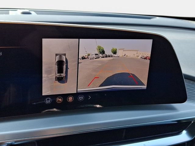 New 2026 Cadillac Lyriq Luxury w/ LPO, Floor Liner Package AWD/4WD image 11