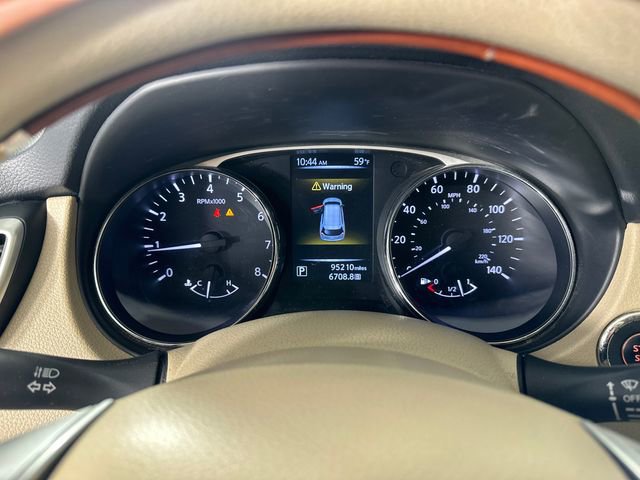 Used 2014 Nissan Rogue SV FWD image 24