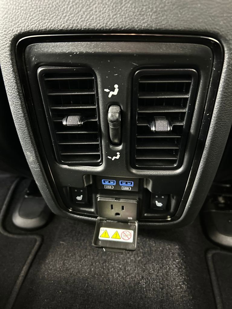 Used 2020 Dodge Durango R/T w/ Technology Group image 17