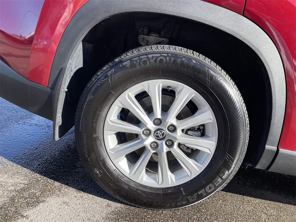 Used 2024 Toyota Grand Highlander XLE image 12