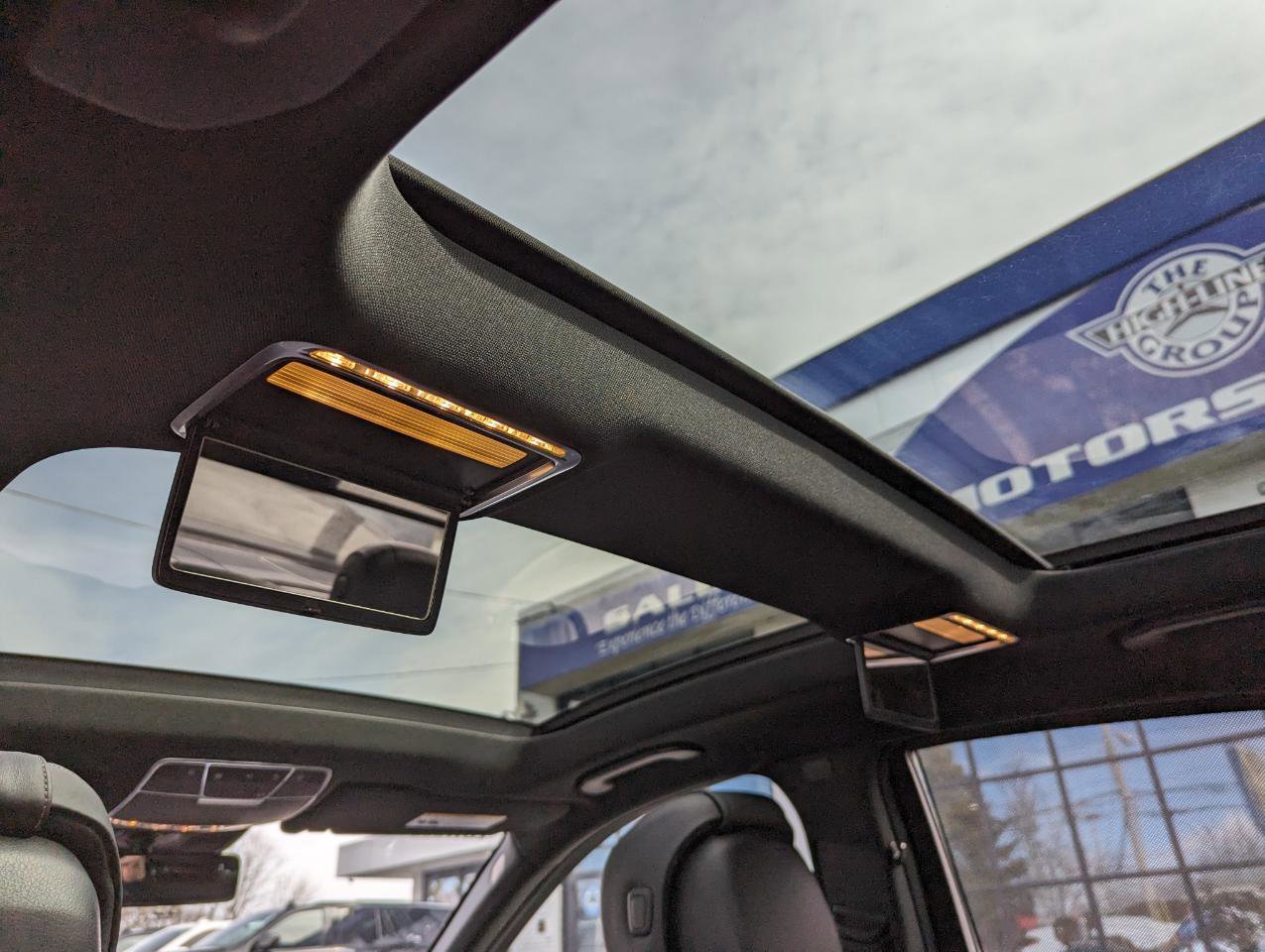 Used 2019 Mercedes-Benz S 560 4MATIC Sedan image 44