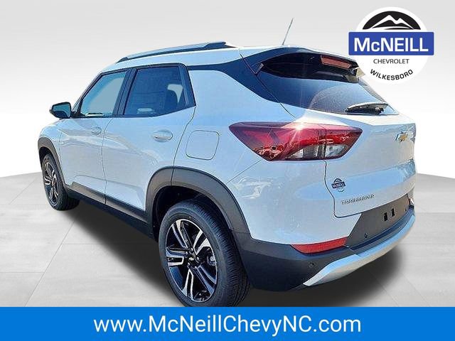 New 2025 Chevrolet TrailBlazer LT w/ Convenience Package image 3