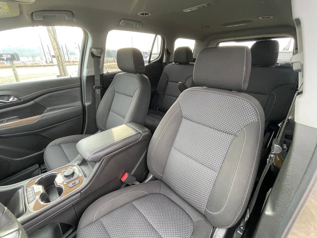 Used 2023 GMC Acadia SLE w/ Driver Convenience Package image 17