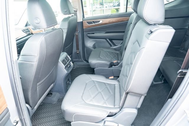 New 2026 Volkswagen Atlas SE FWD image 30