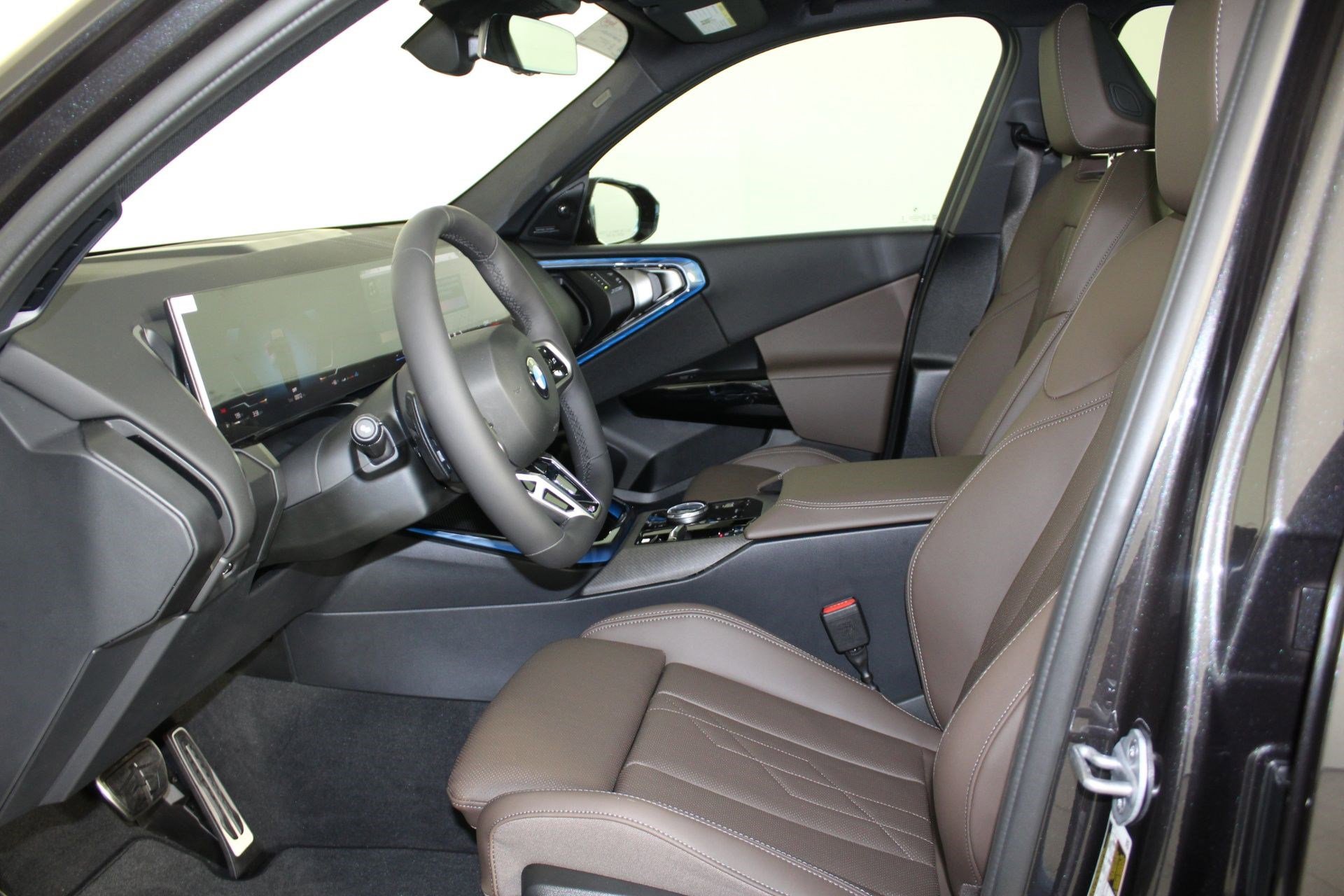 New 2026 BMW X3 xDrive30 w/ M Sport Package AWD/4WD image 24