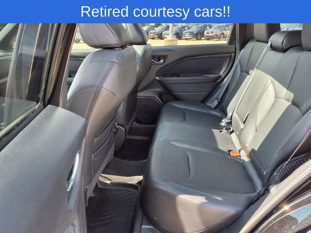 Used 2025 Subaru Forester Limited AWD/4WD image 8