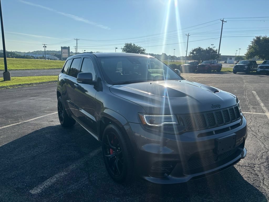 Used 2018 Jeep Grand Cherokee SRT AWD/4WD image 3