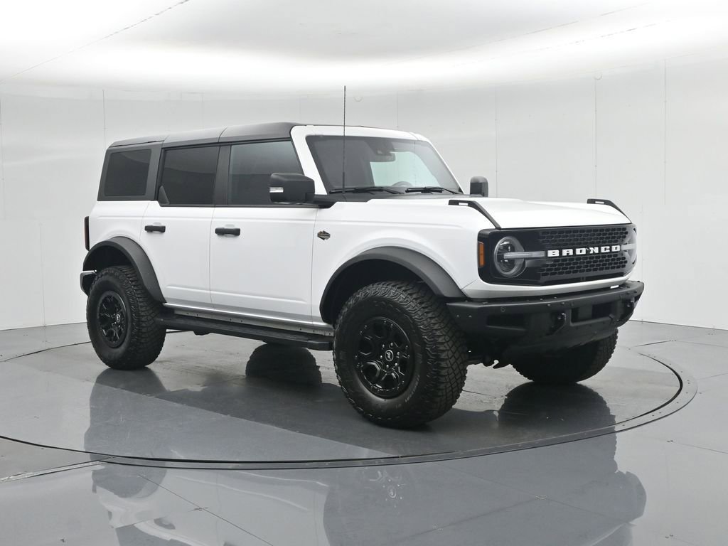 Used 2022 Ford Bronco Wildtrak image 24