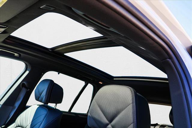 New 2026 BMW X5 M60i w/ Executive Package AWD/4WD image 11