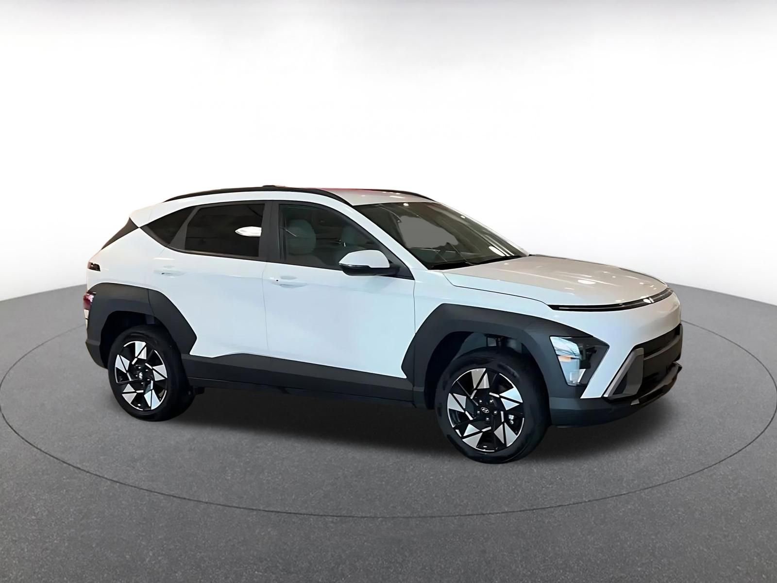 Used 2025 Hyundai Kona SEL video 2