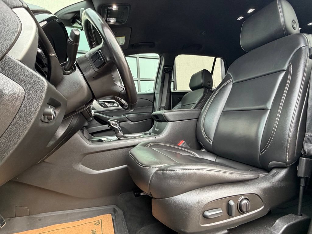 Used 2022 Chevrolet Traverse LT w/ LT Premium Package AWD/4WD image 10