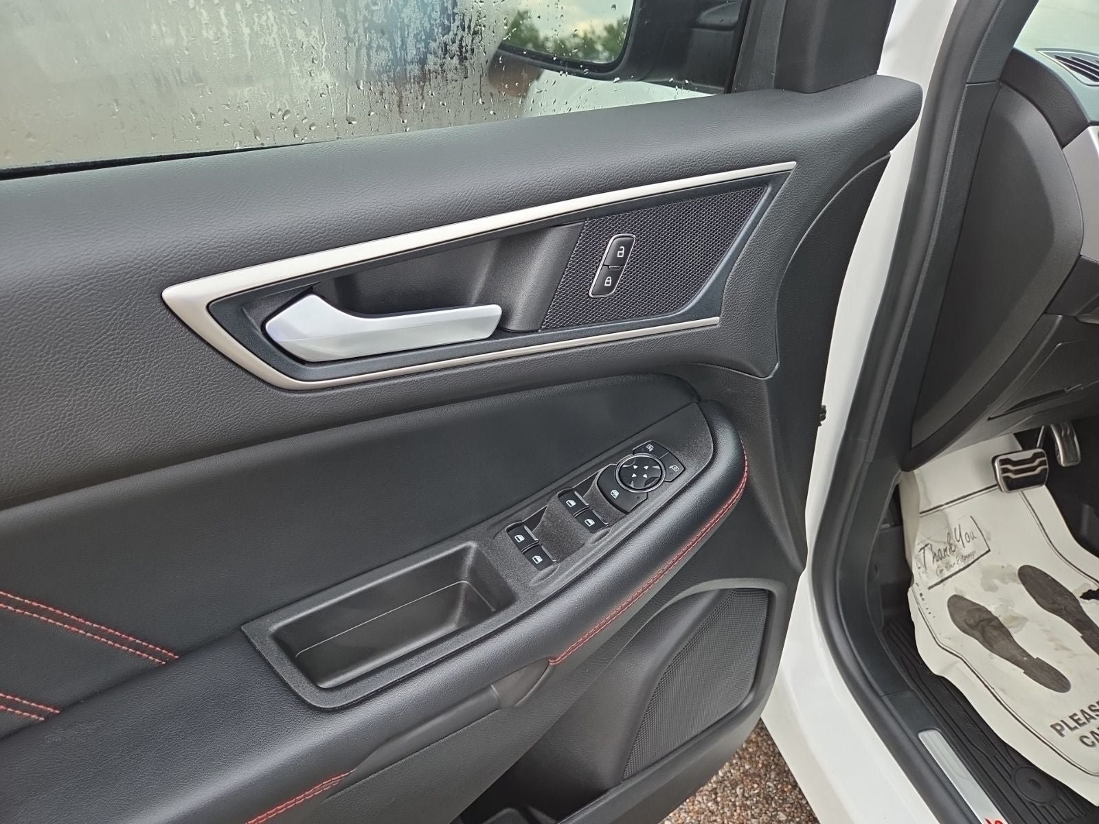 Certified 2024 Ford Edge ST-Line AWD/4WD image 25