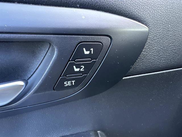 Used 2022 Toyota Highlander Bronze Edition AWD/4WD image 15