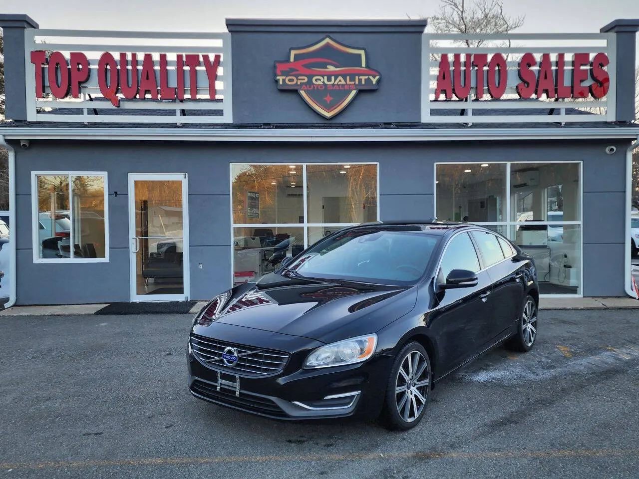 Used 2015 Volvo S60 T5 Premier image 1