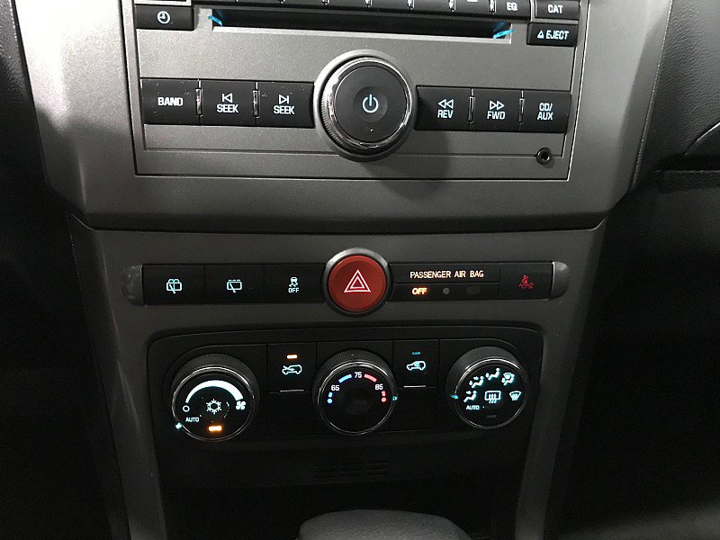 Used 2013 Chevrolet Captiva Sport LT image 28