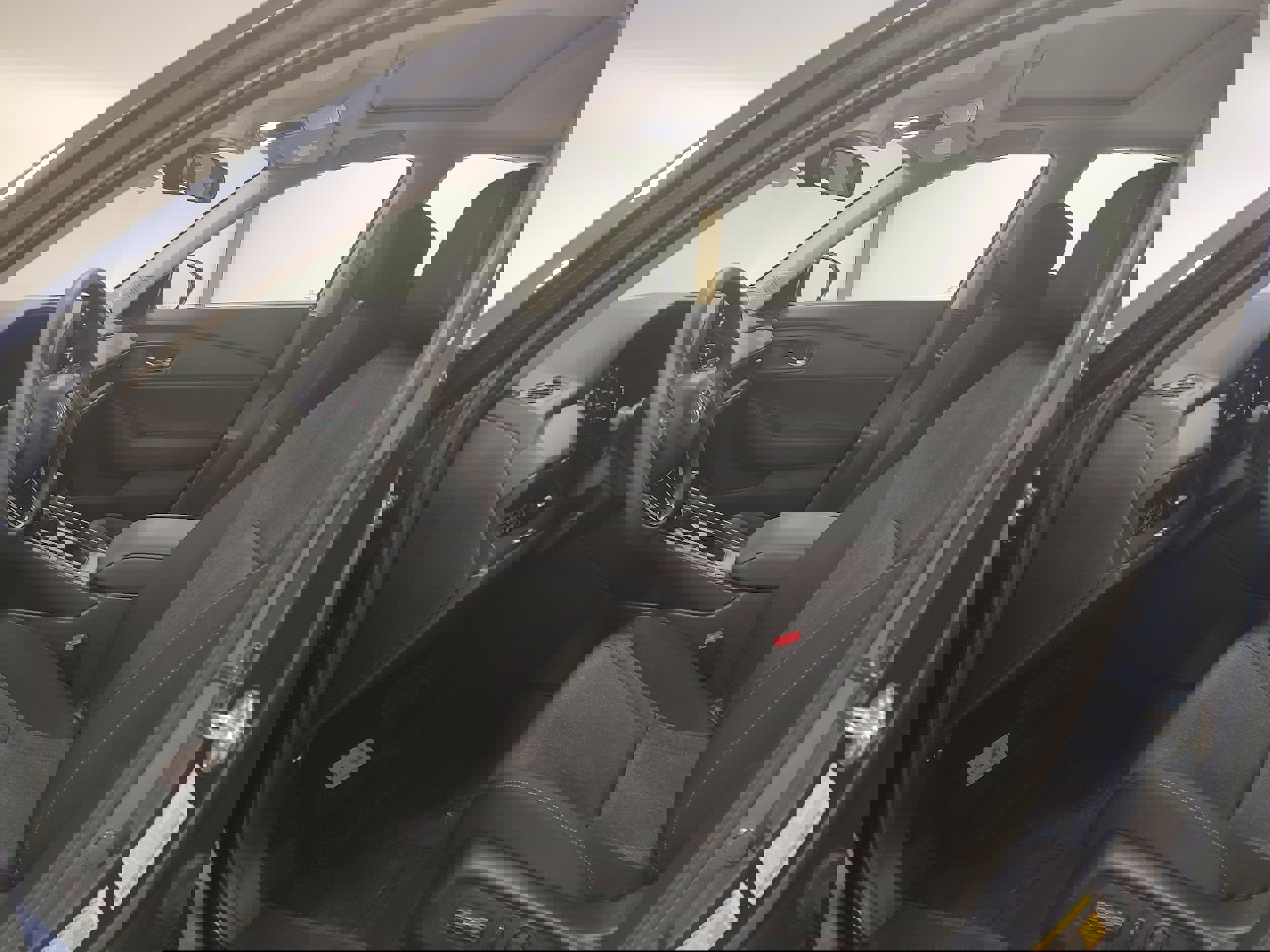 Used 2025 Honda Accord SE image 10