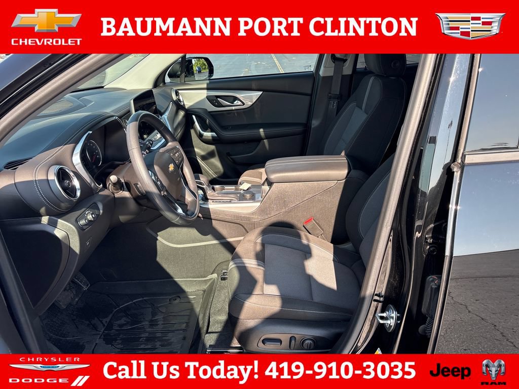 Used 2024 Chevrolet Blazer LT w/ Convenience Package FWD image 10