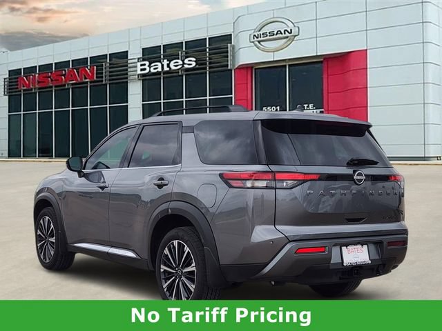 Certified 2026 Nissan Pathfinder Platinum FWD image 5