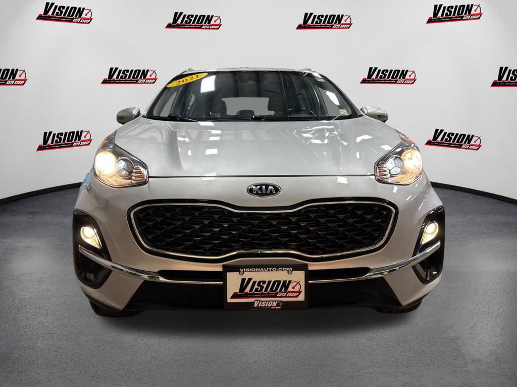 Used 2021 Kia Sportage EX image 2
