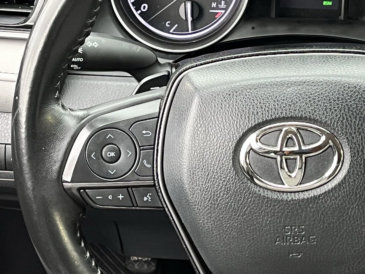 Used 2023 Toyota Camry SE w/ Audio Upgrade Package FWD image 12