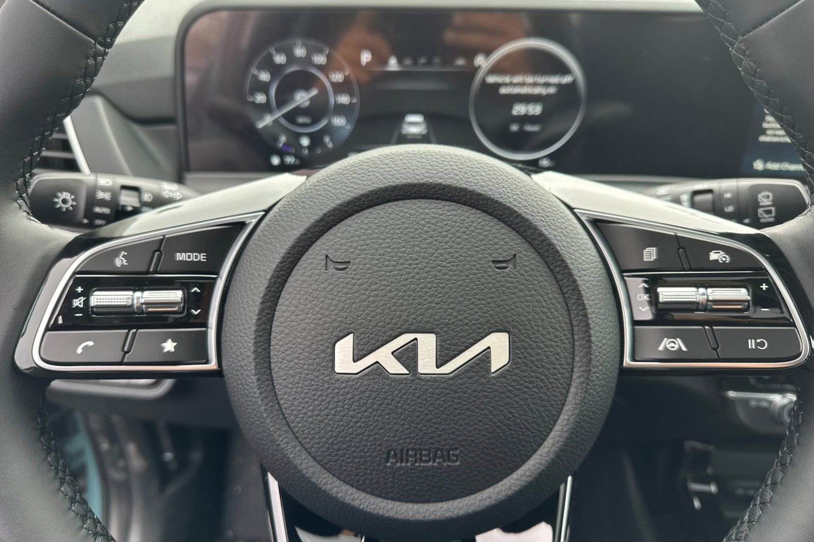 New 2026 Kia Seltos EX image 24