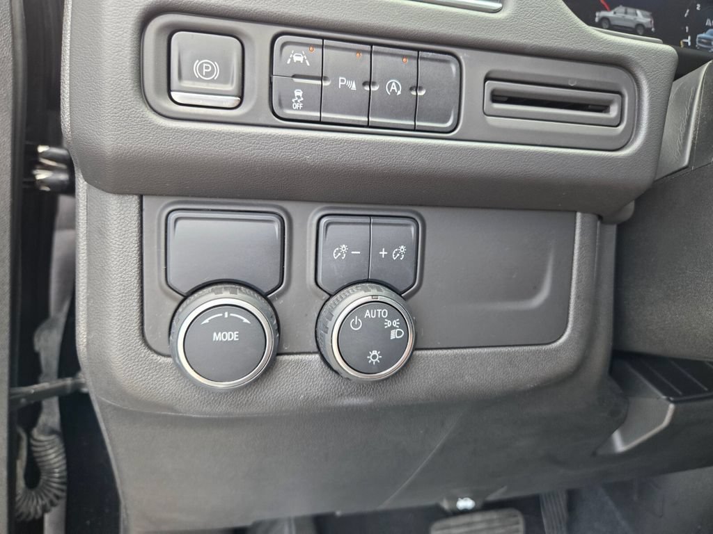 Used 2023 Chevrolet Tahoe RST RWD image 22